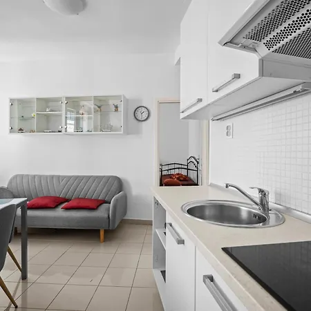 Bose Apartment *